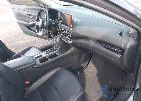 2023 Nissan Sentra Sr Xtronic Cvt z USA, uszkodzony, nr VIN 3N1AB8DV2PY223775